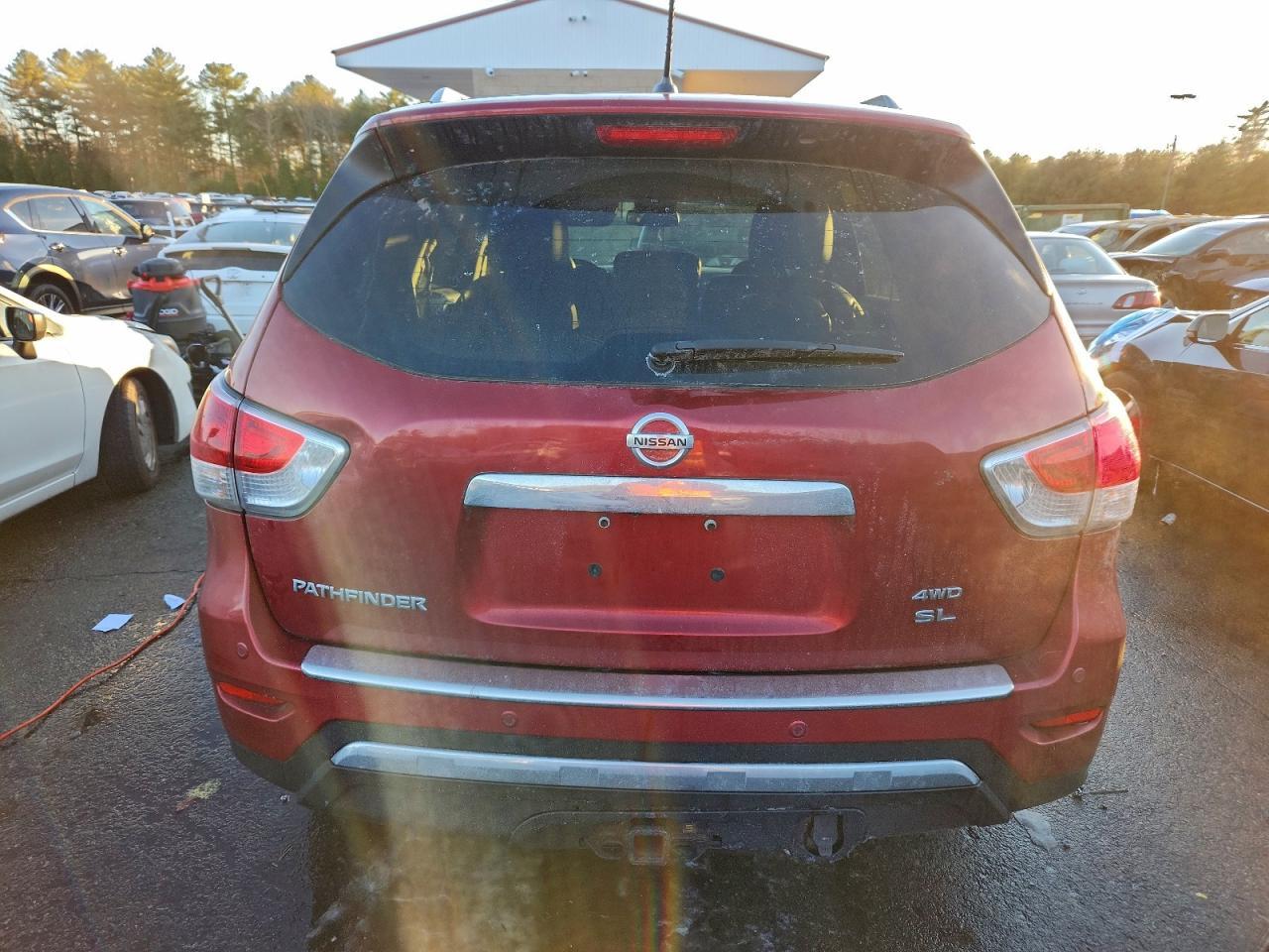 2014 NISSAN PATHFINDER
