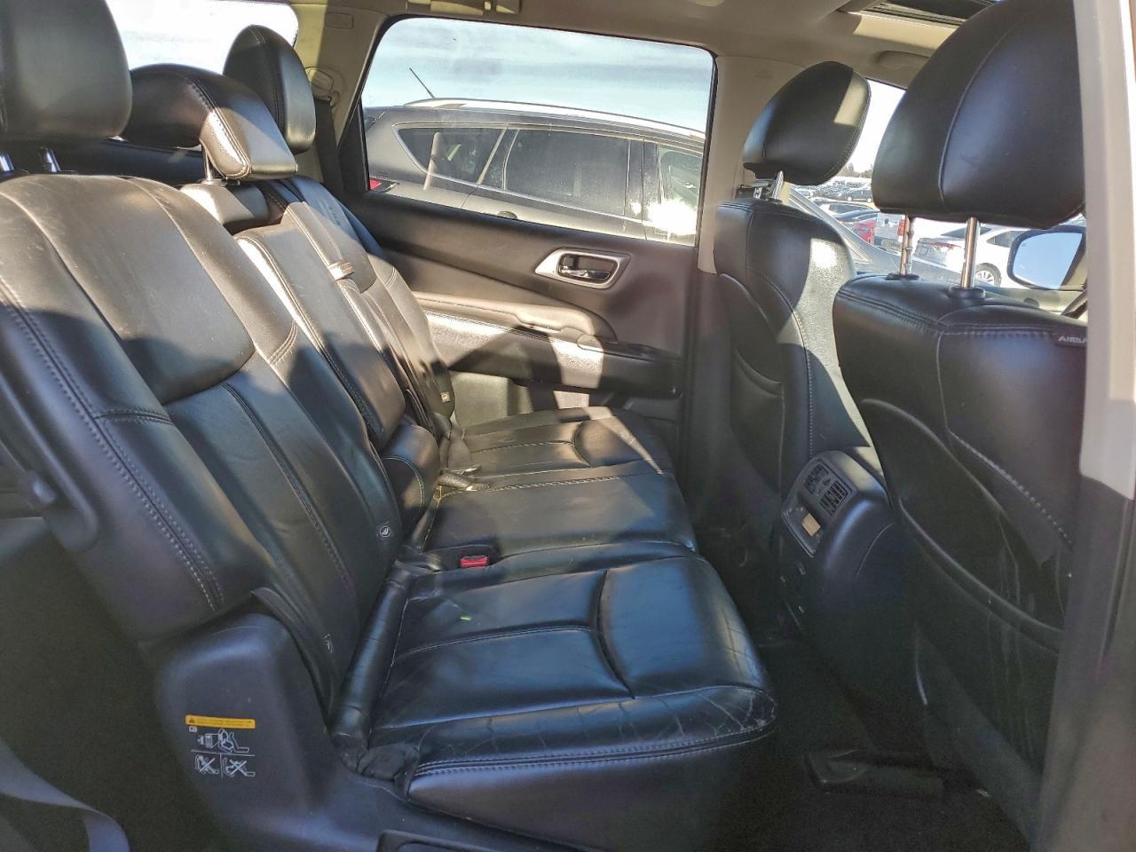 2014 NISSAN PATHFINDER