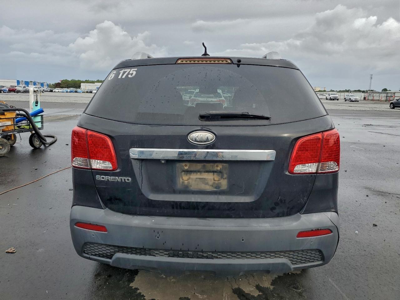 2011 KIA SORENTO