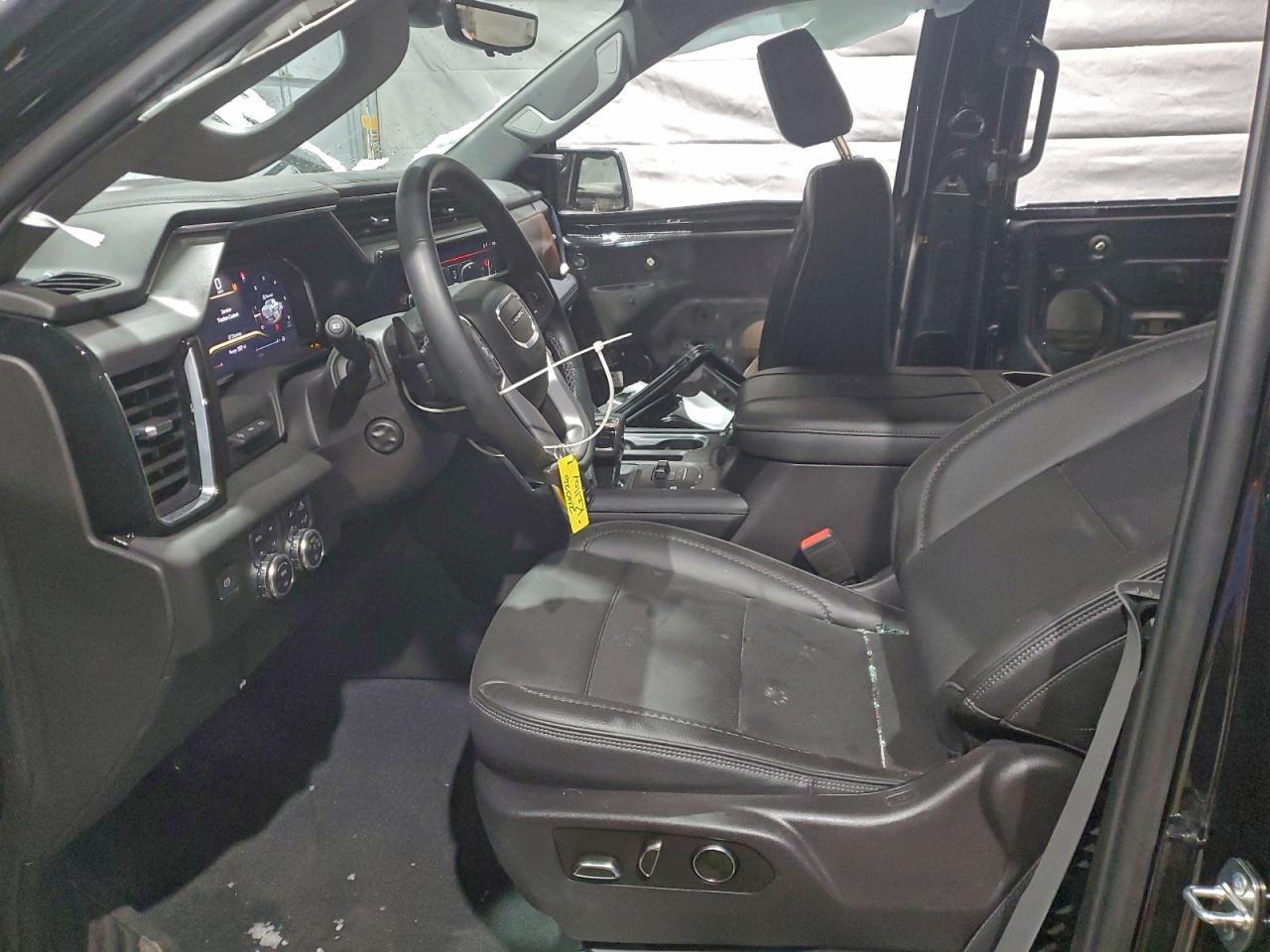 2024 GMC Sierra