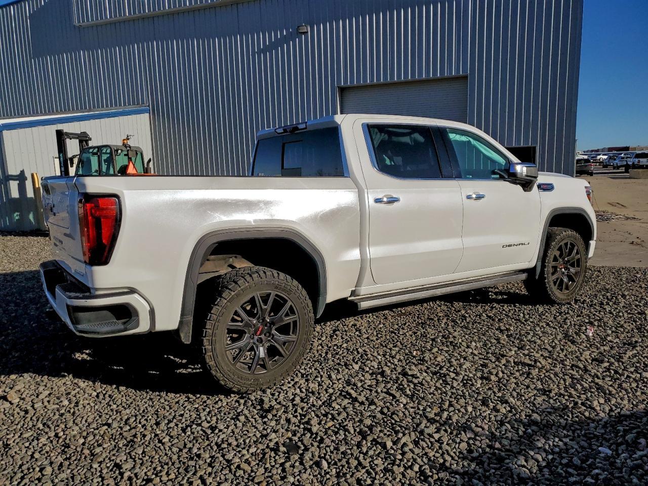 2020 GMC Sierra
