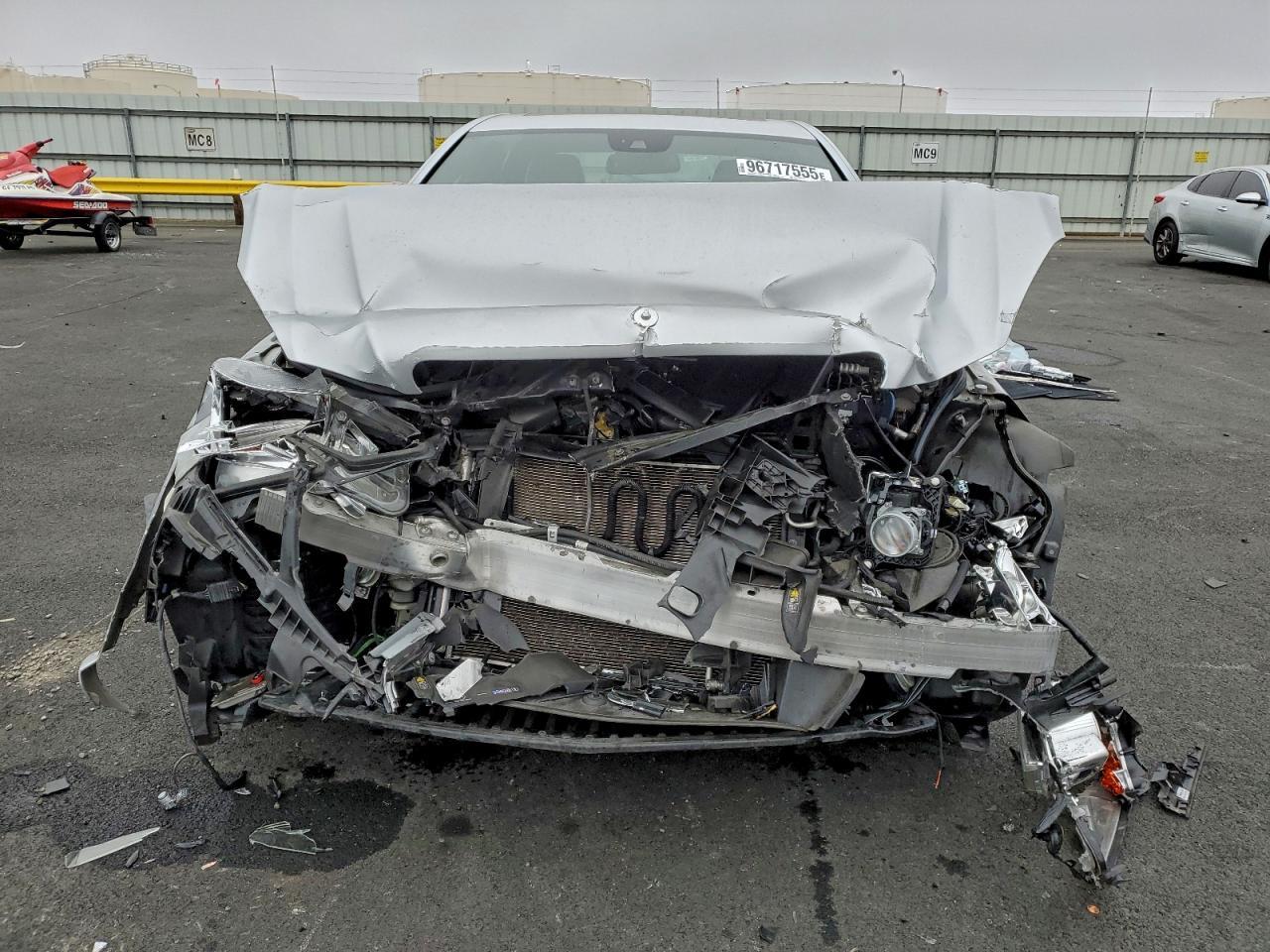 2013 MERCEDES-BENZ E-Class