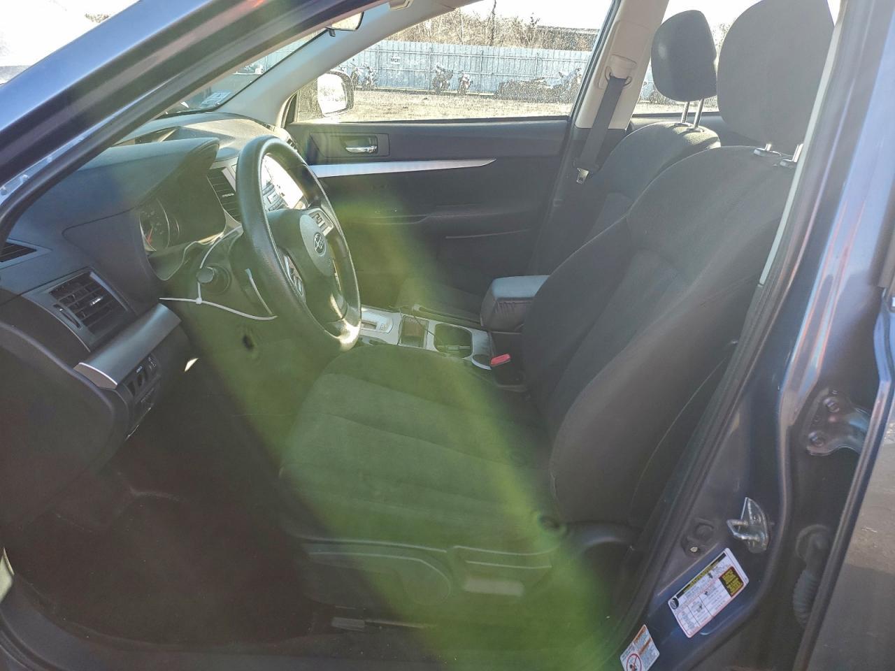 2013 SUBARU Outback