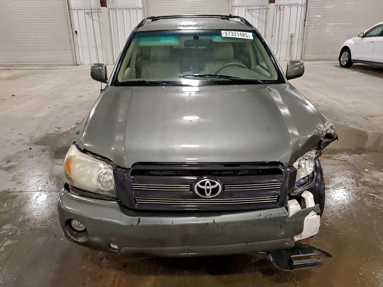 2006 TOYOTA HIGHLANDER