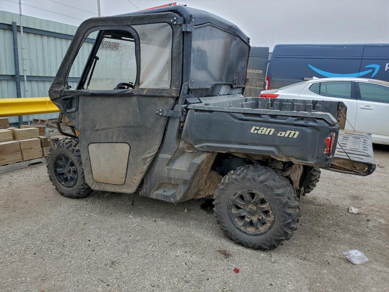 2020 CAN-AM Defender