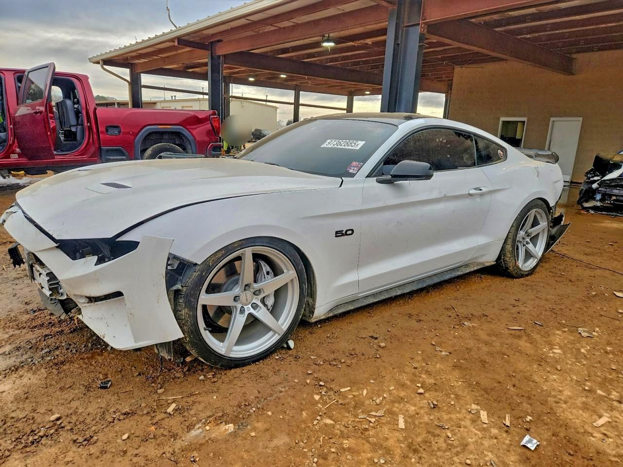 2021 FORD MUSTANG
