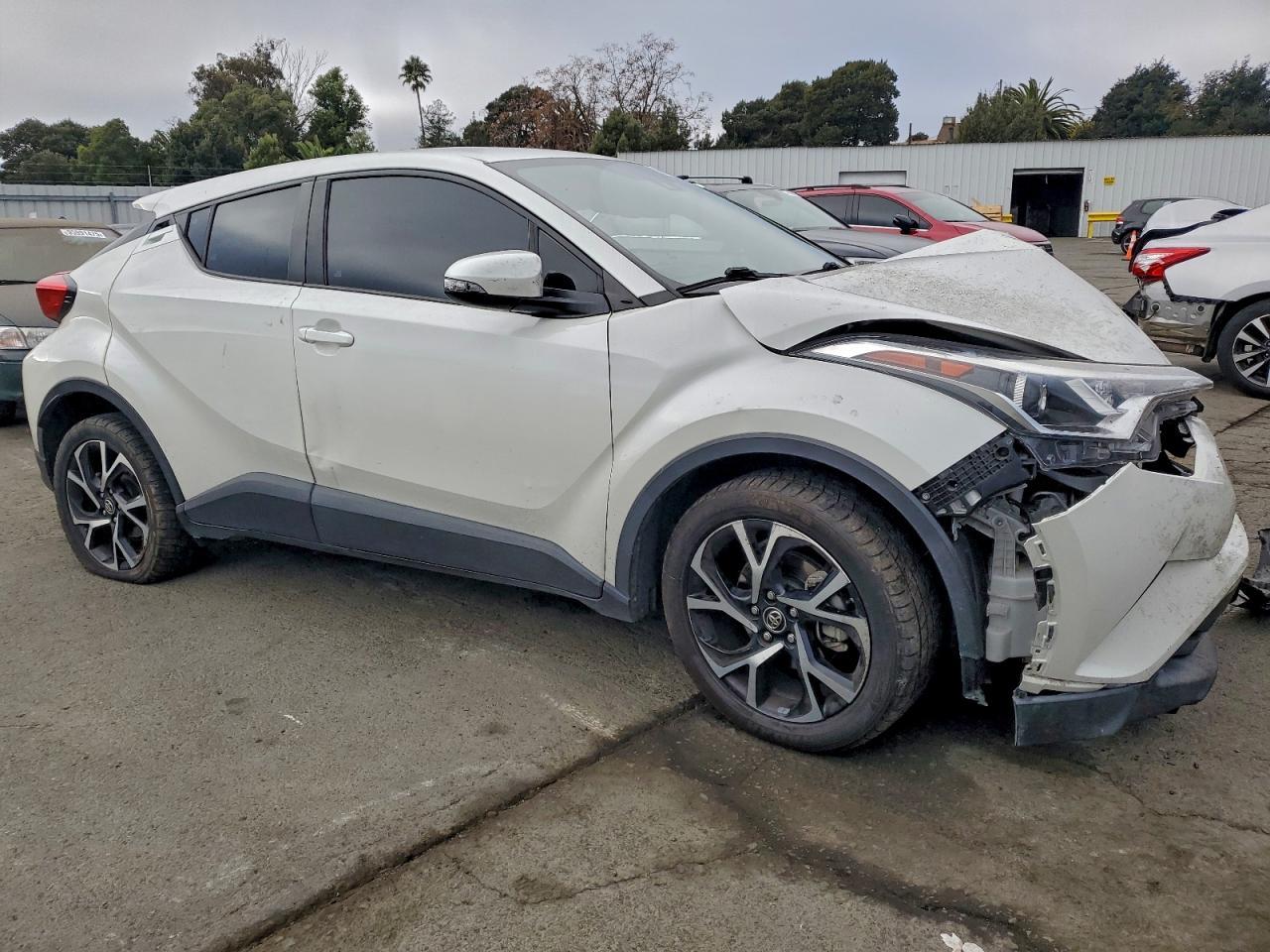 2018 TOYOTA C-HR