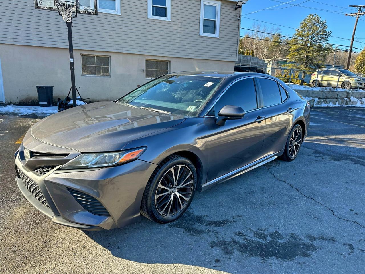 2018 TOYOTA CAMRY