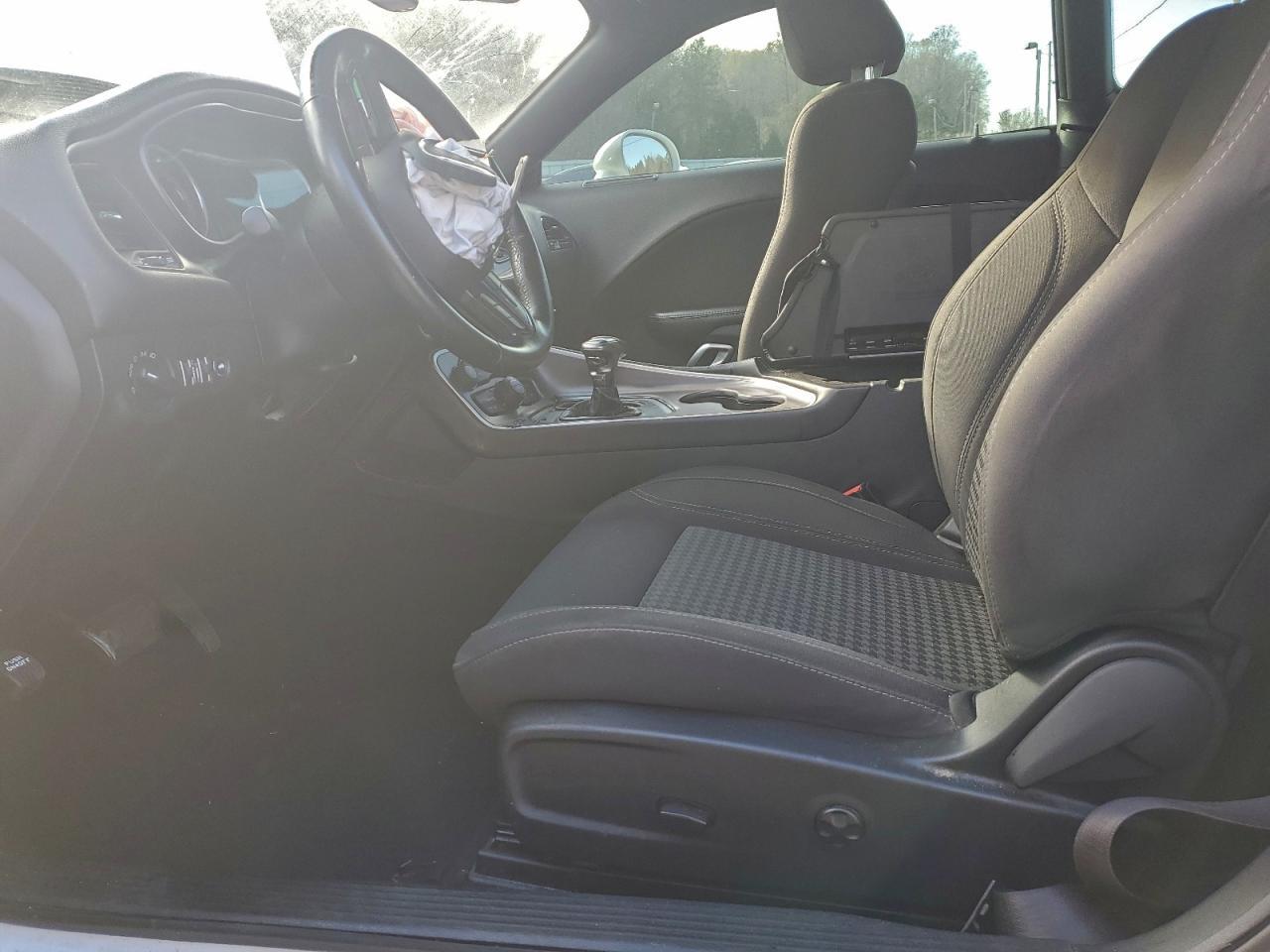 2019 DODGE Challenger