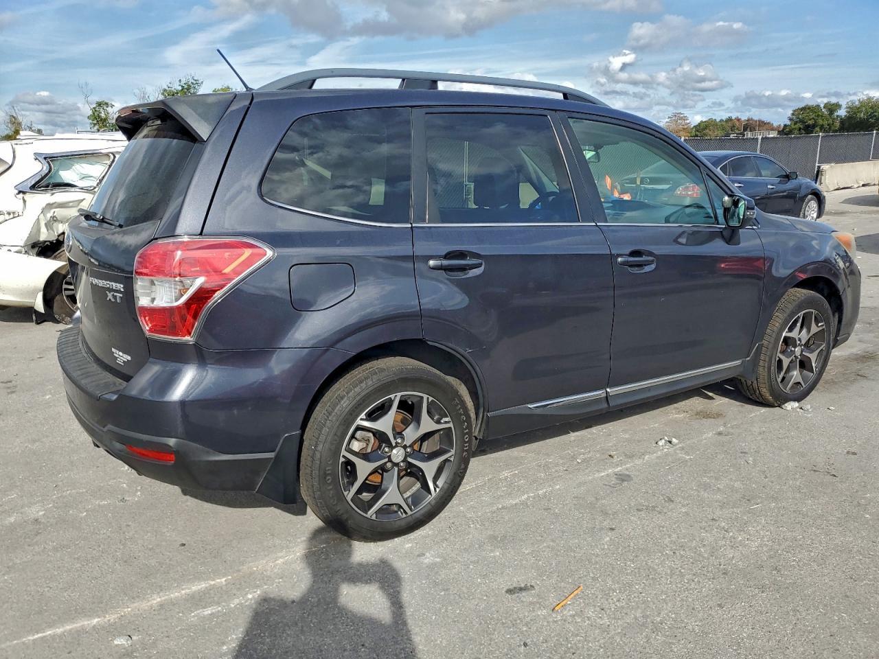 2015 SUBARU FORESTER