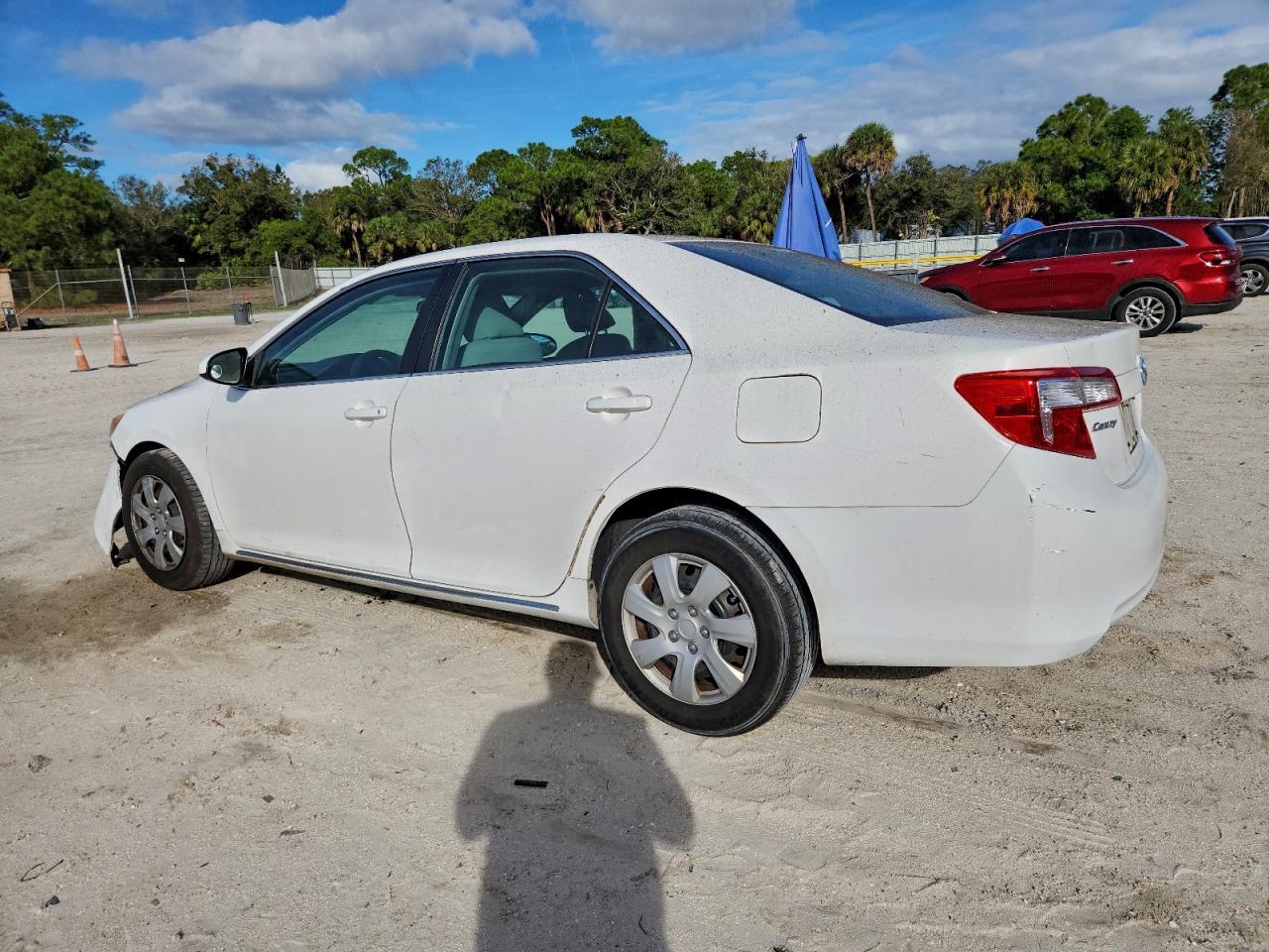 2014 TOYOTA CAMRY