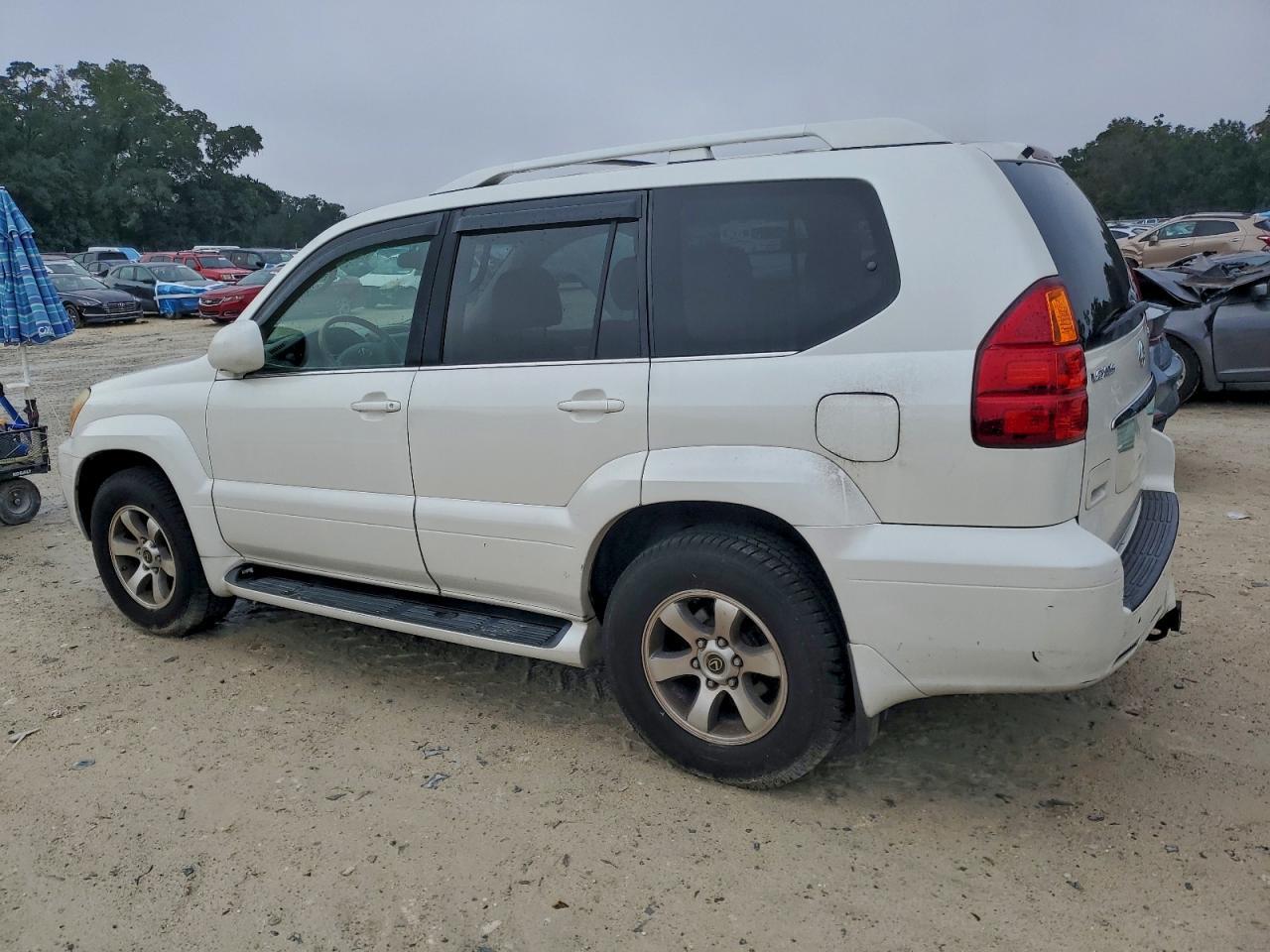 2004 LEXUS Gx 470