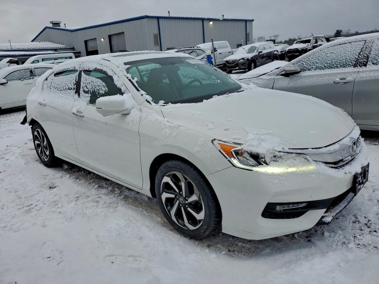 2017 HONDA ACCORD