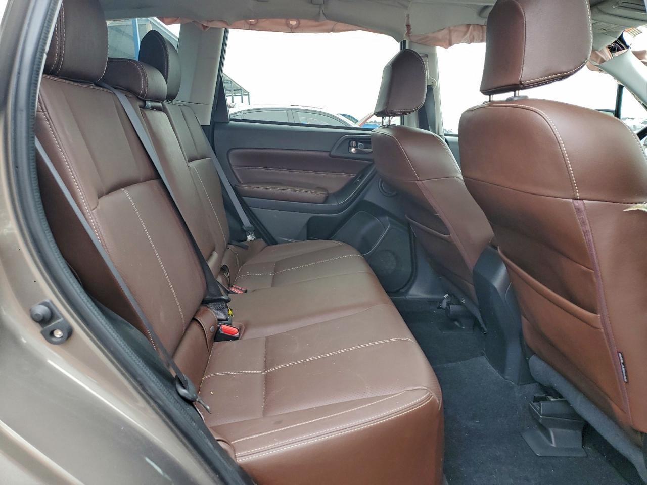 2018 SUBARU FORESTER