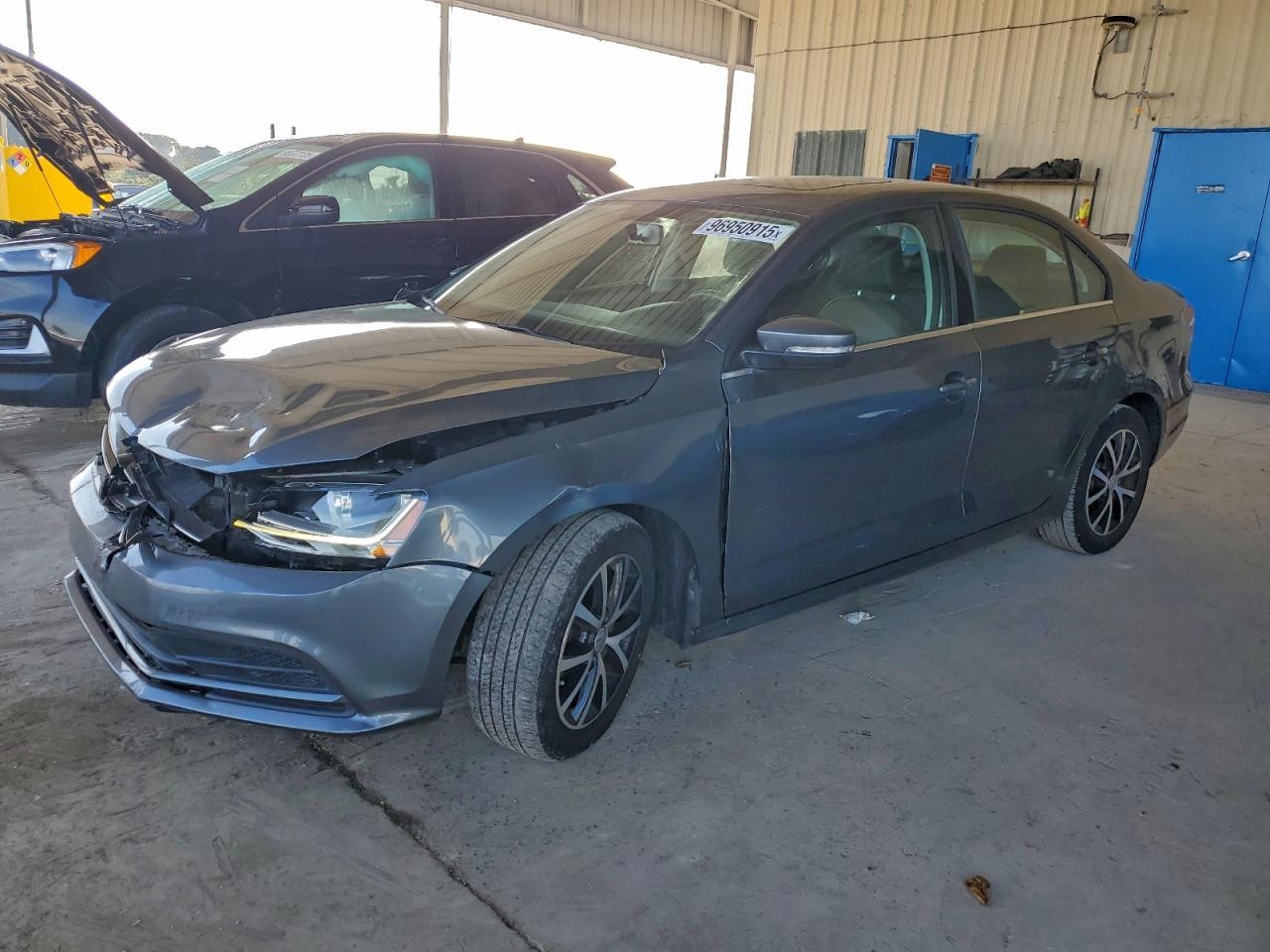 2017 VOLKSWAGEN JETTA