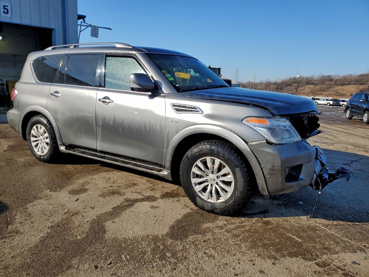 2017 NISSAN Armada