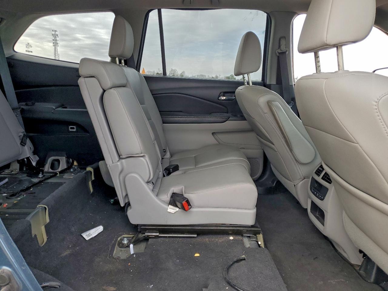 2017 HONDA PILOT