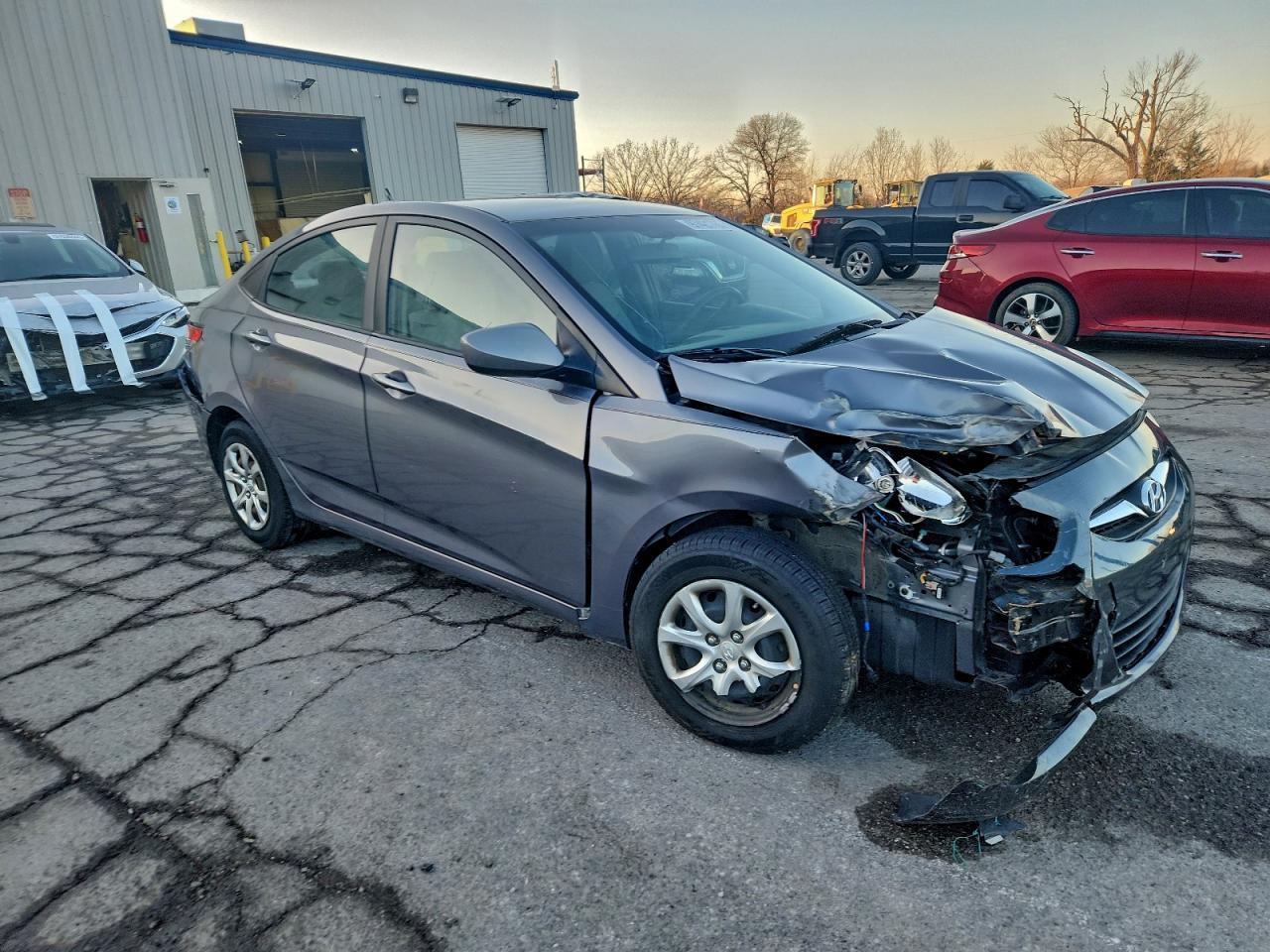 2013 HYUNDAI ACCENT