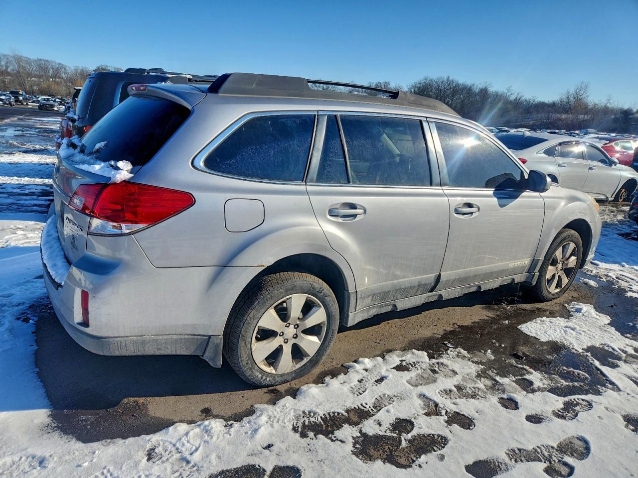 2010 SUBARU Outback