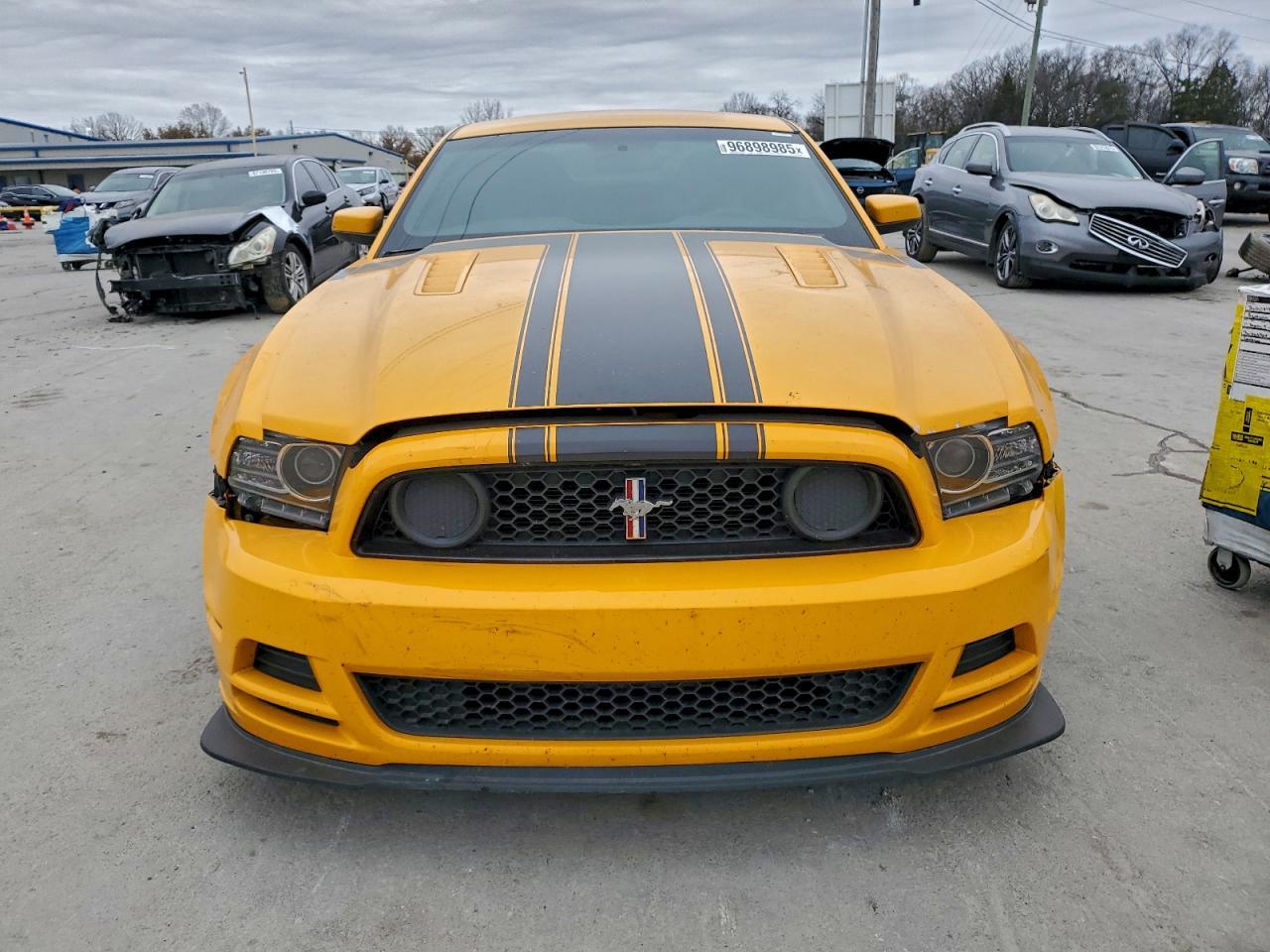 2013 FORD MUSTANG