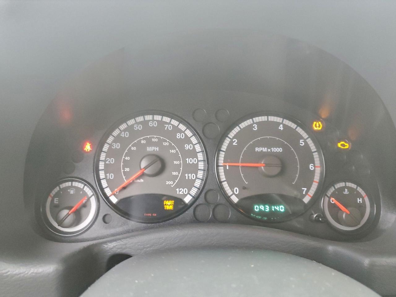 2005 JEEP Liberty