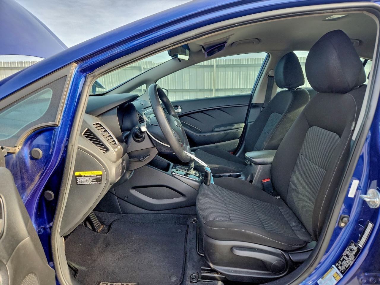 2017 KIA FORTE