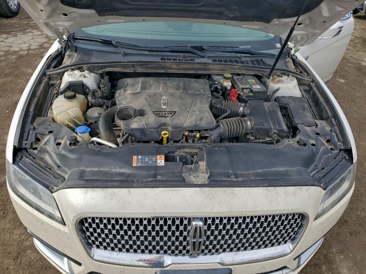 2017 LINCOLN Continental