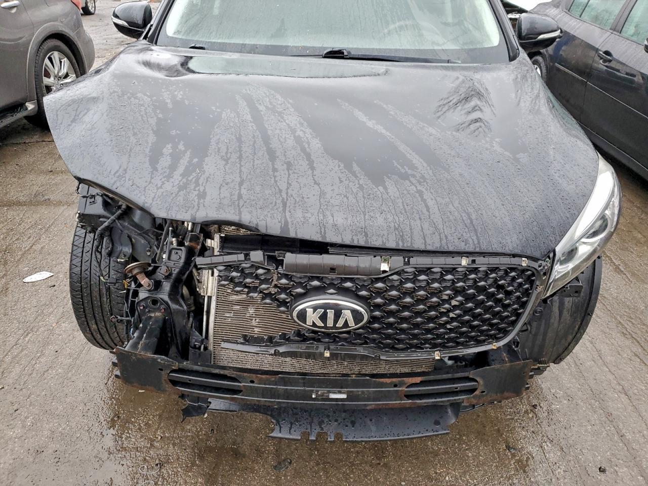 2016 KIA SORENTO