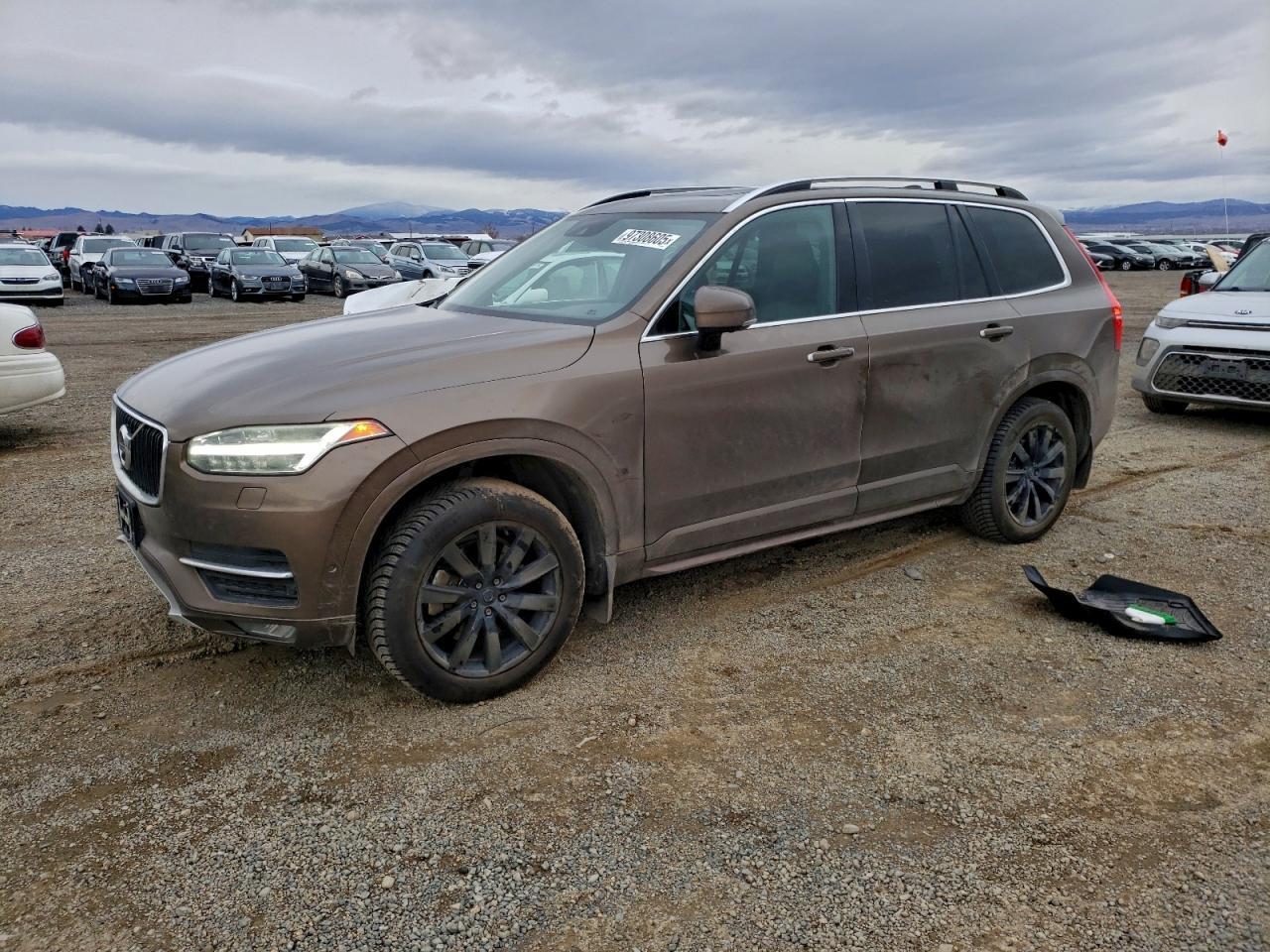 2016 VOLVO XC90