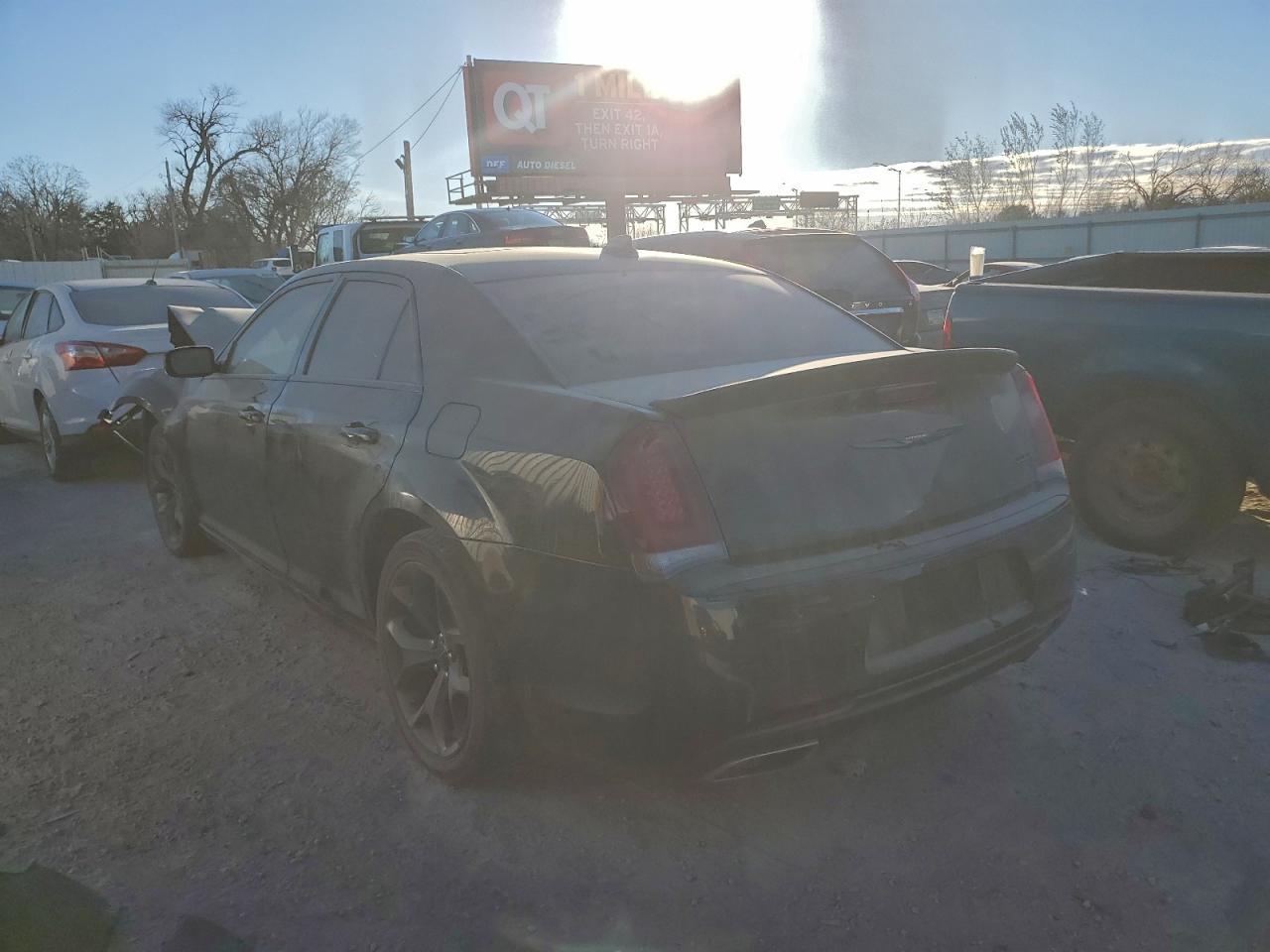 2022 CHRYSLER 300