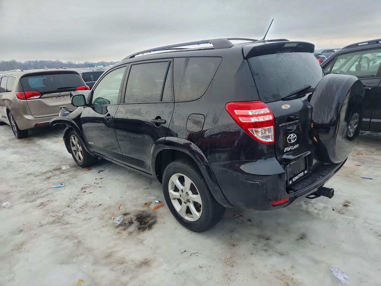 2011 TOYOTA RAV4