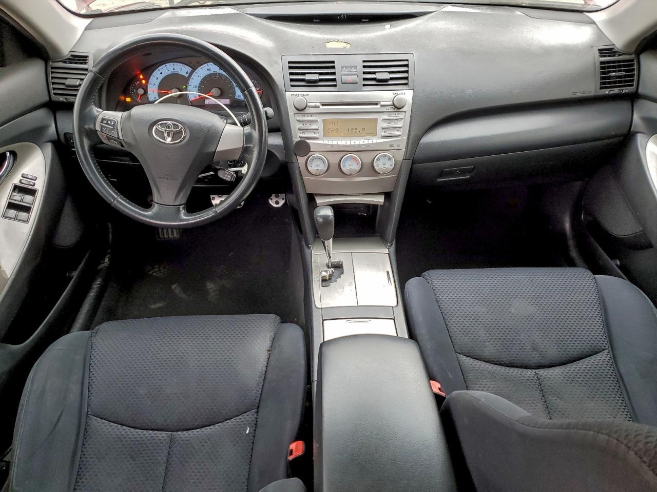 2011 TOYOTA CAMRY