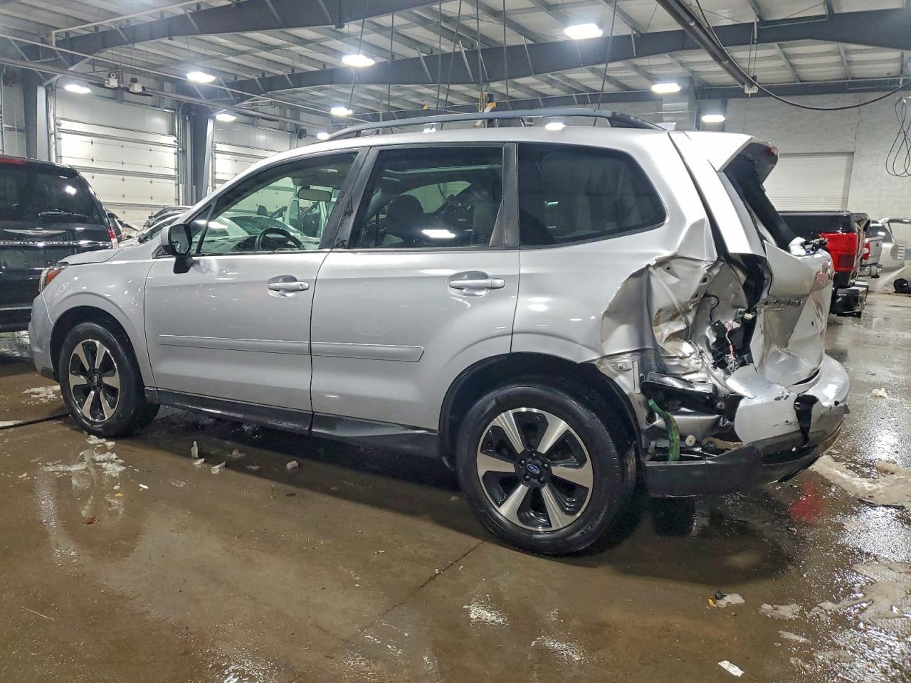 2018 SUBARU FORESTER