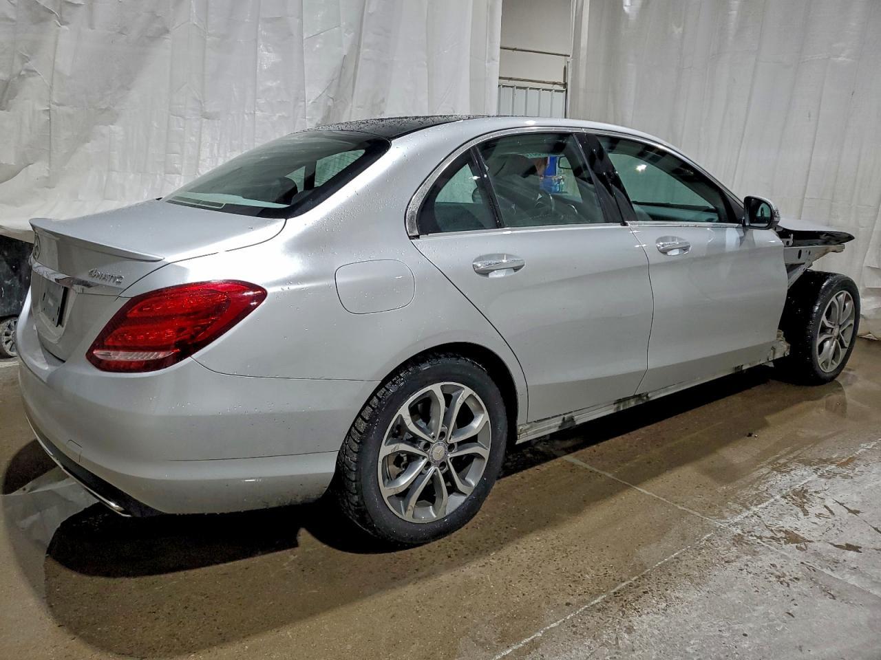 2016 MERCEDES-BENZ C-CLASS