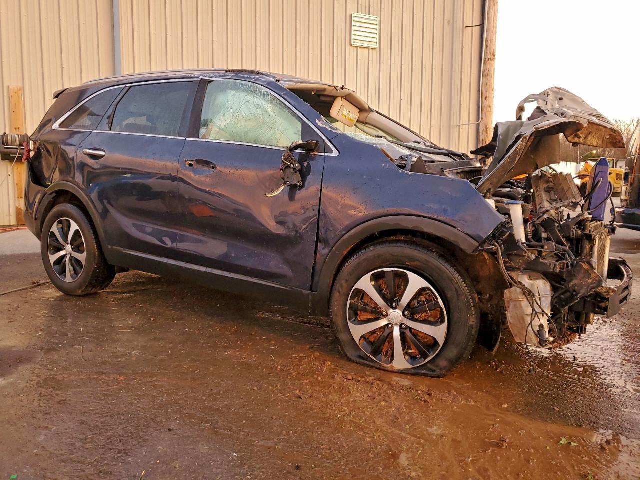 2016 KIA SORENTO