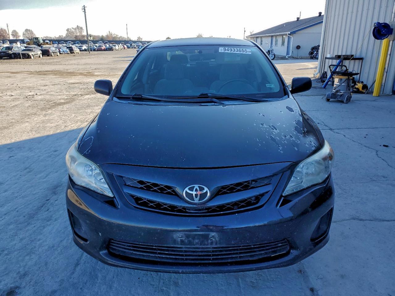2013 TOYOTA COROLLA
