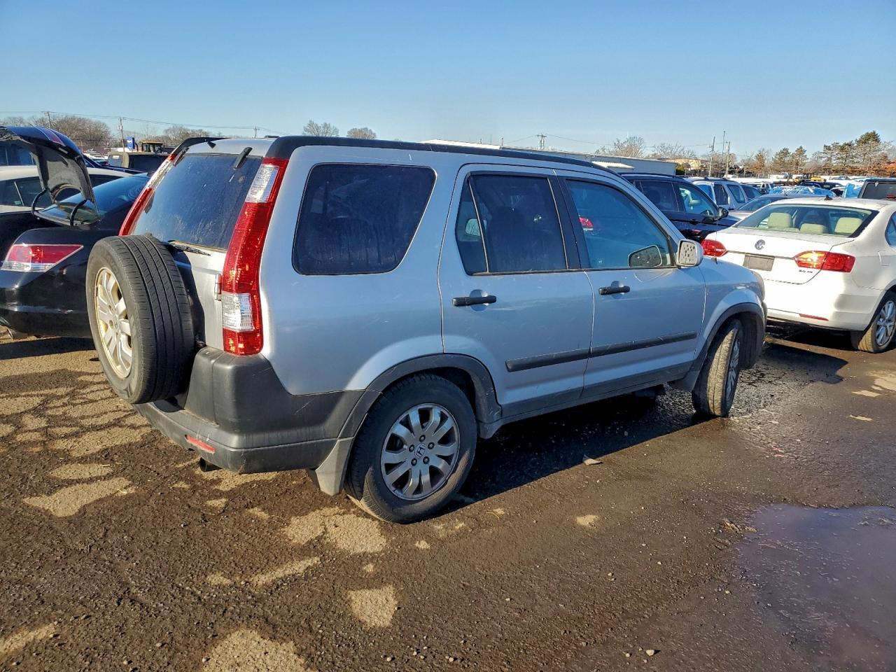 2005 HONDA CR-V