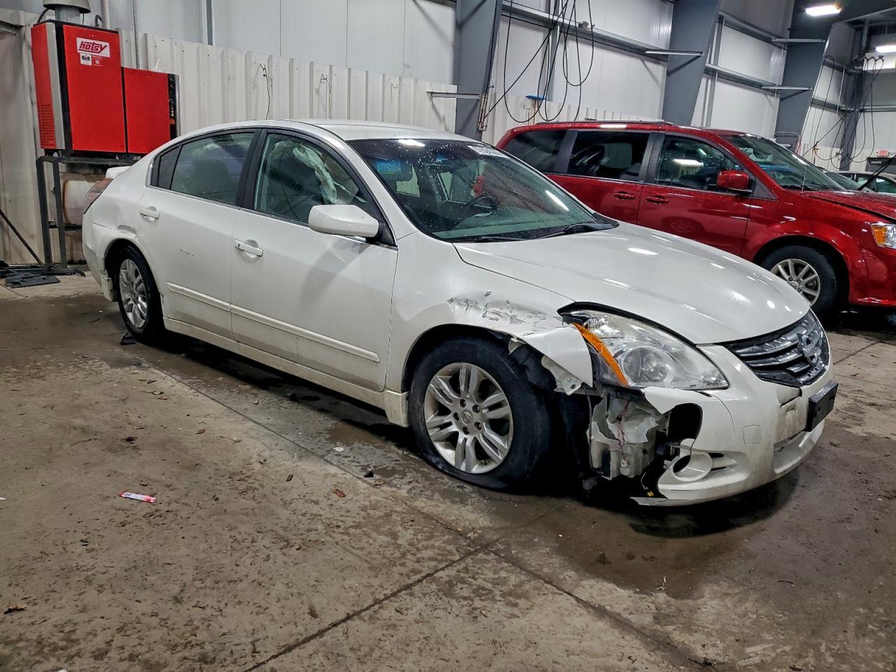 2012 NISSAN ALTIMA