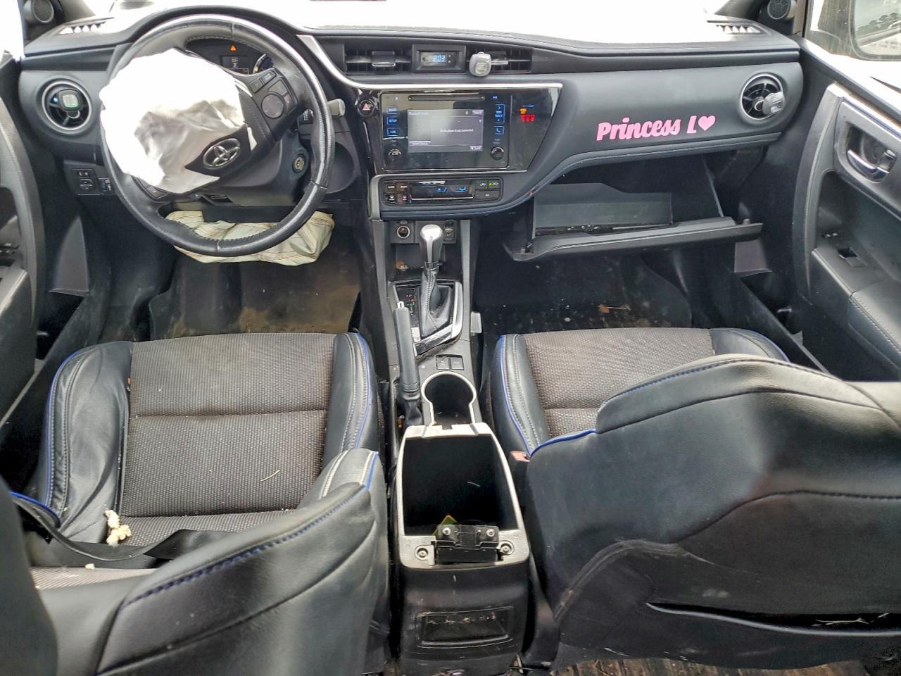 2018 TOYOTA COROLLA