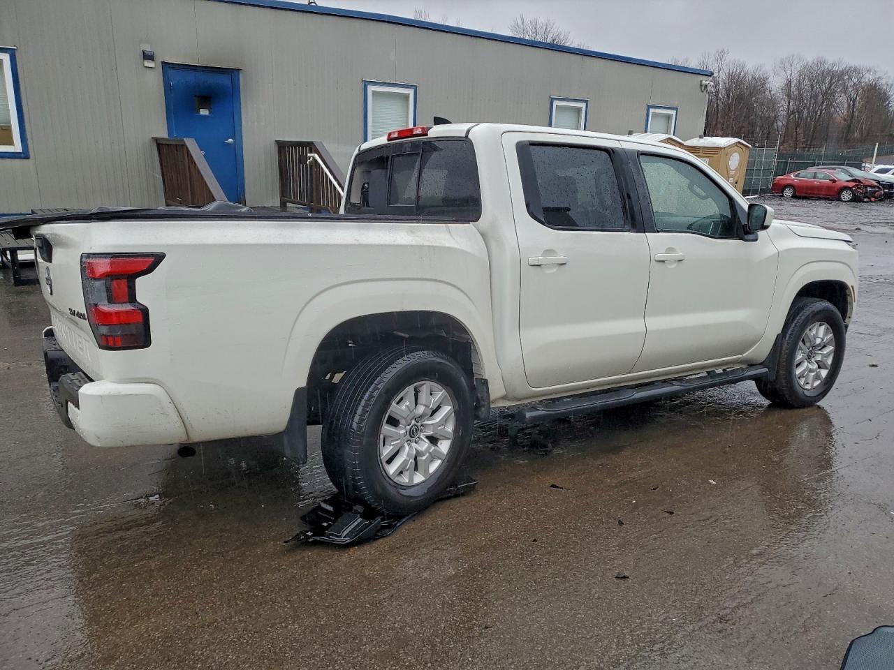 2022 NISSAN Frontier