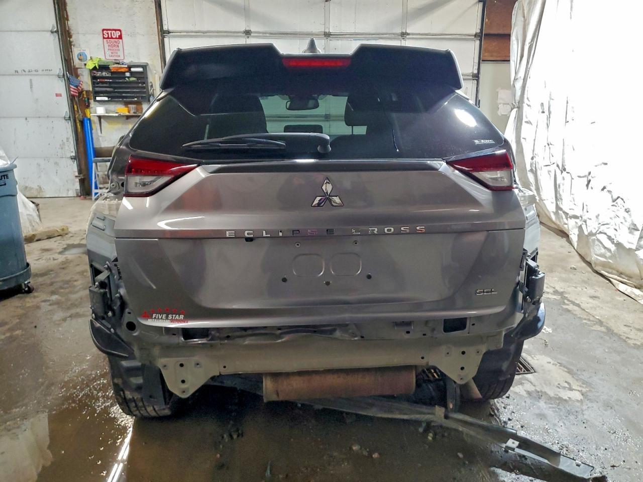 2022 MITSUBISHI Eclipse