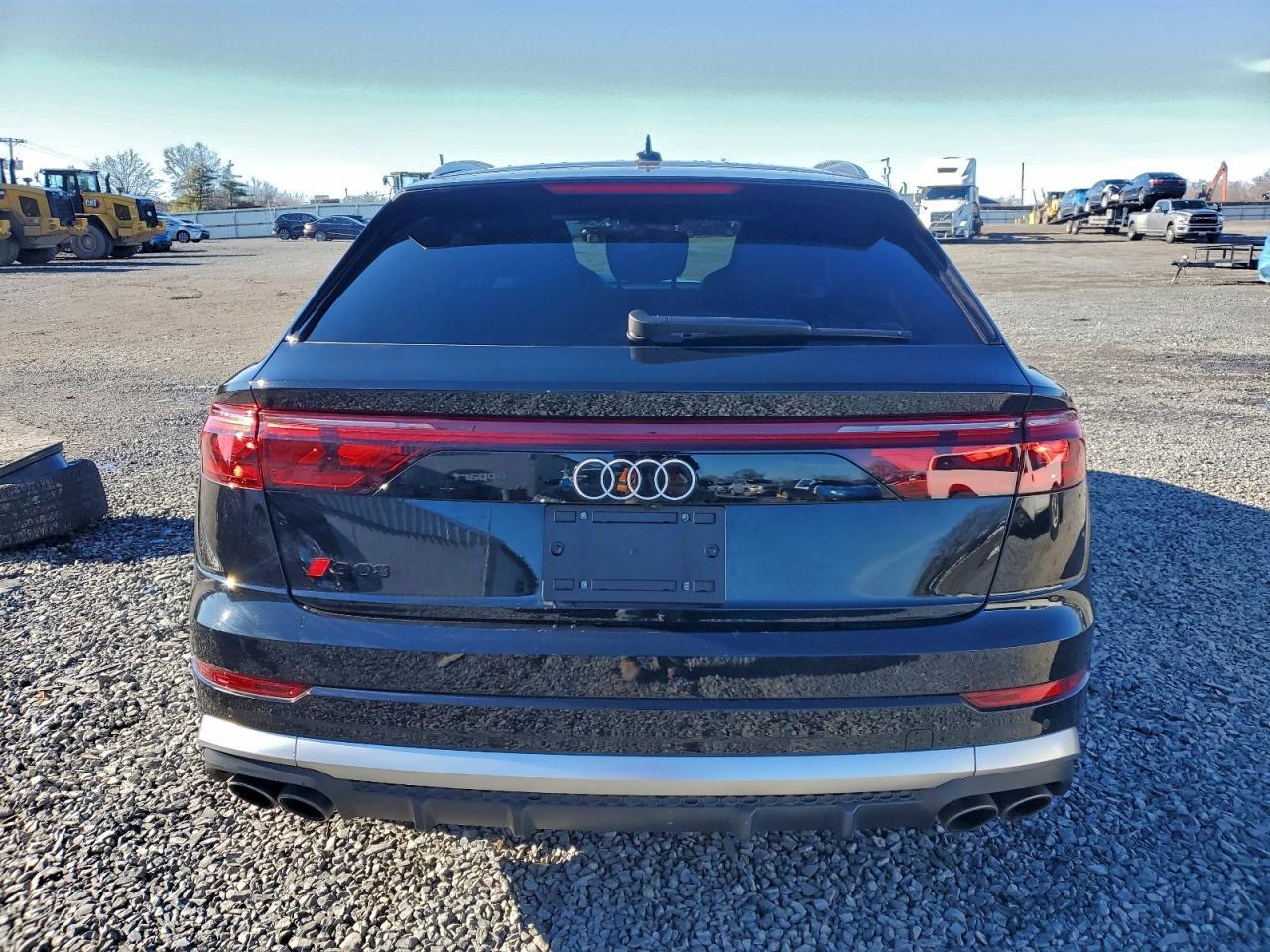 2025 AUDI SQ8