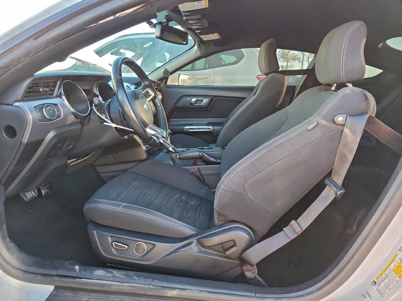 2016 FORD MUSTANG