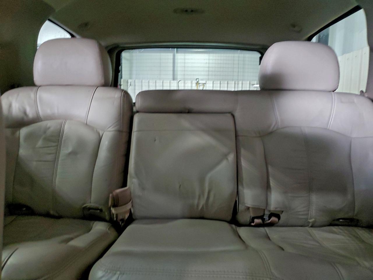 2002 CHEVROLET Tahoe