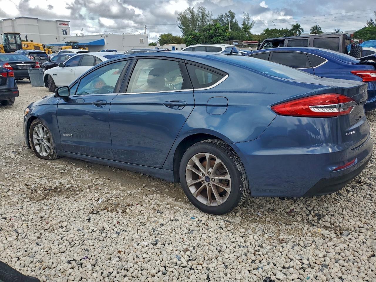 2019 FORD FUSION