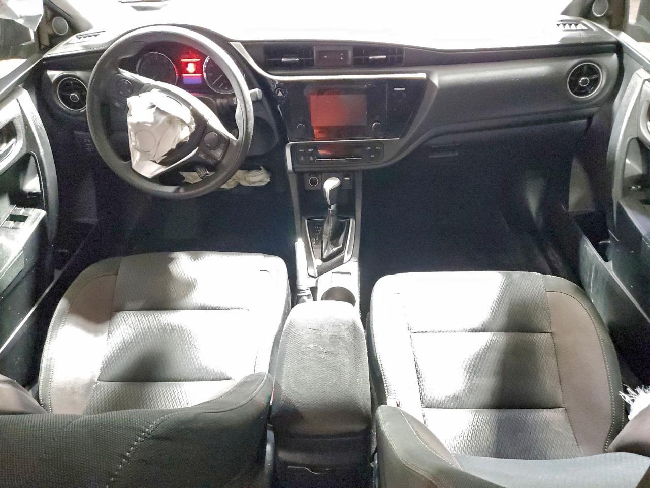 2017 TOYOTA COROLLA