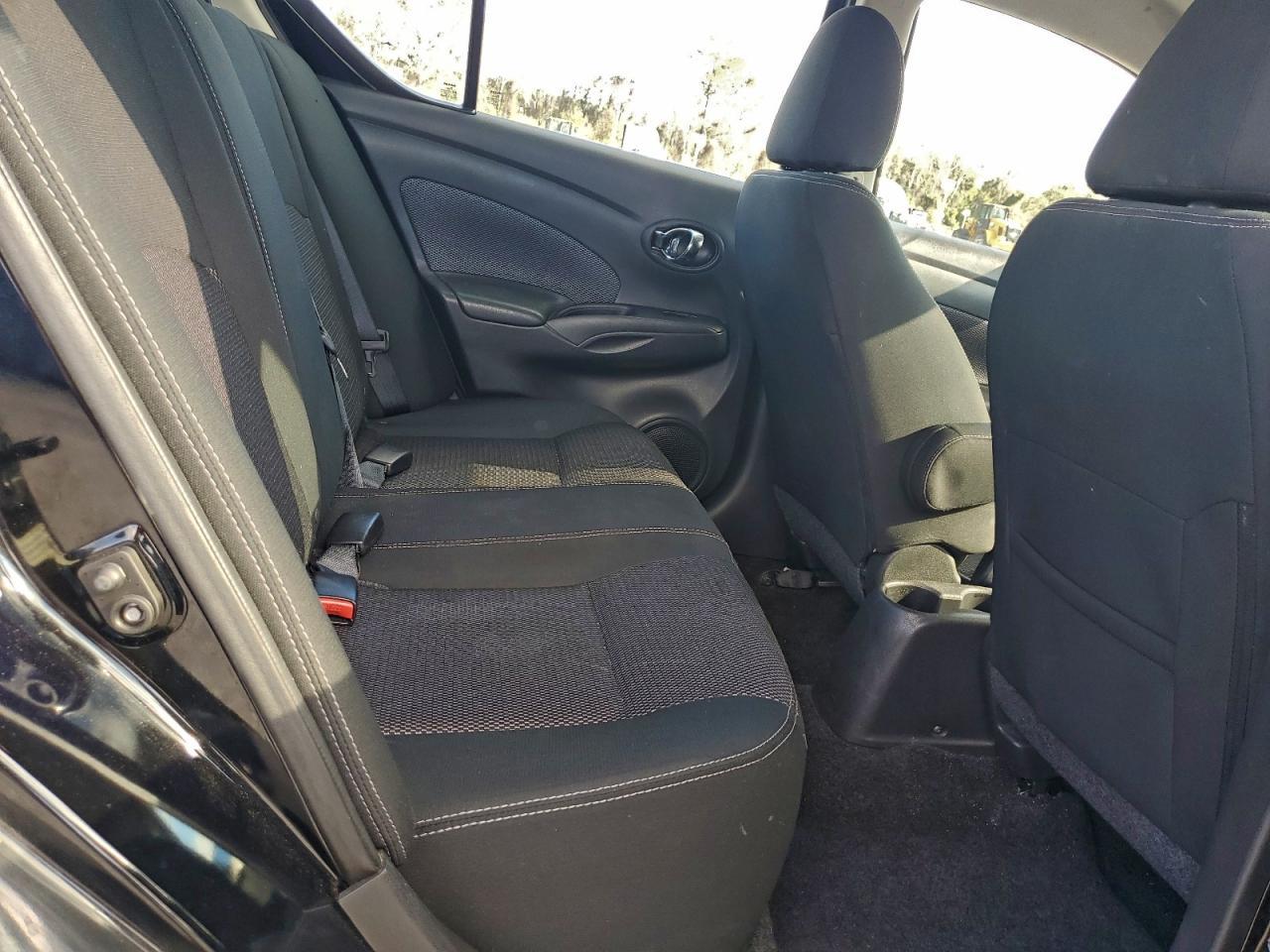 2018 NISSAN VERSA