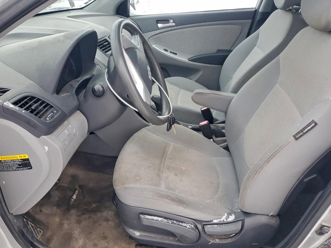 2013 HYUNDAI ACCENT