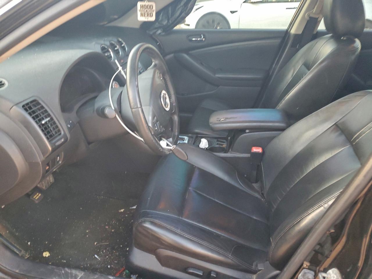 2012 NISSAN ALTIMA