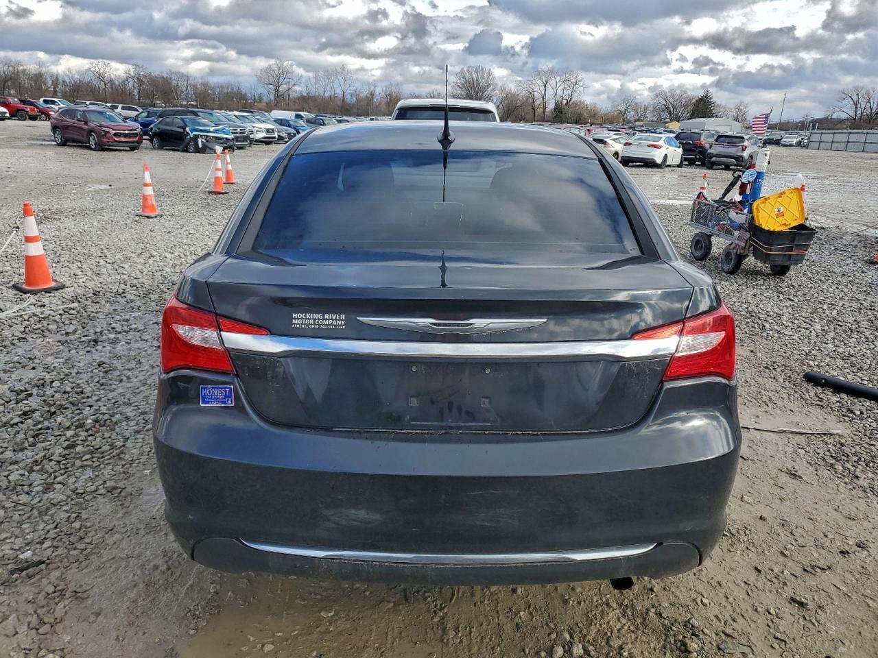 2011 CHRYSLER 200